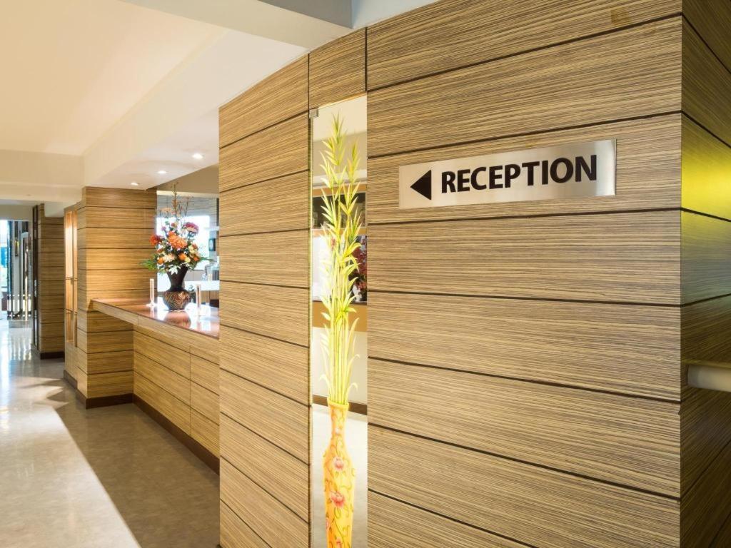 New Suanmali hotel Bangkok Bagian luar foto