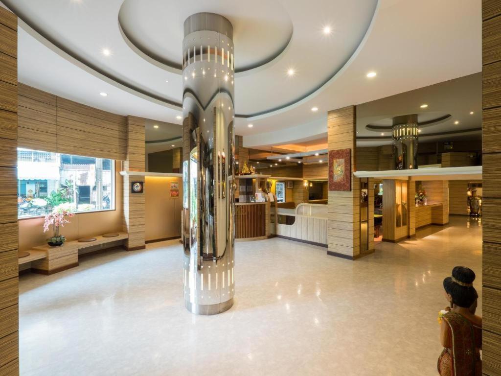 New Suanmali hotel Bangkok Bagian luar foto