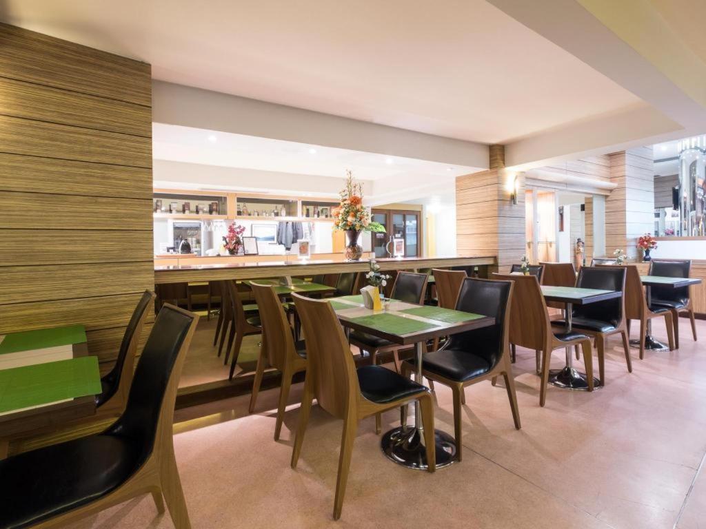 New Suanmali hotel Bangkok Bagian luar foto