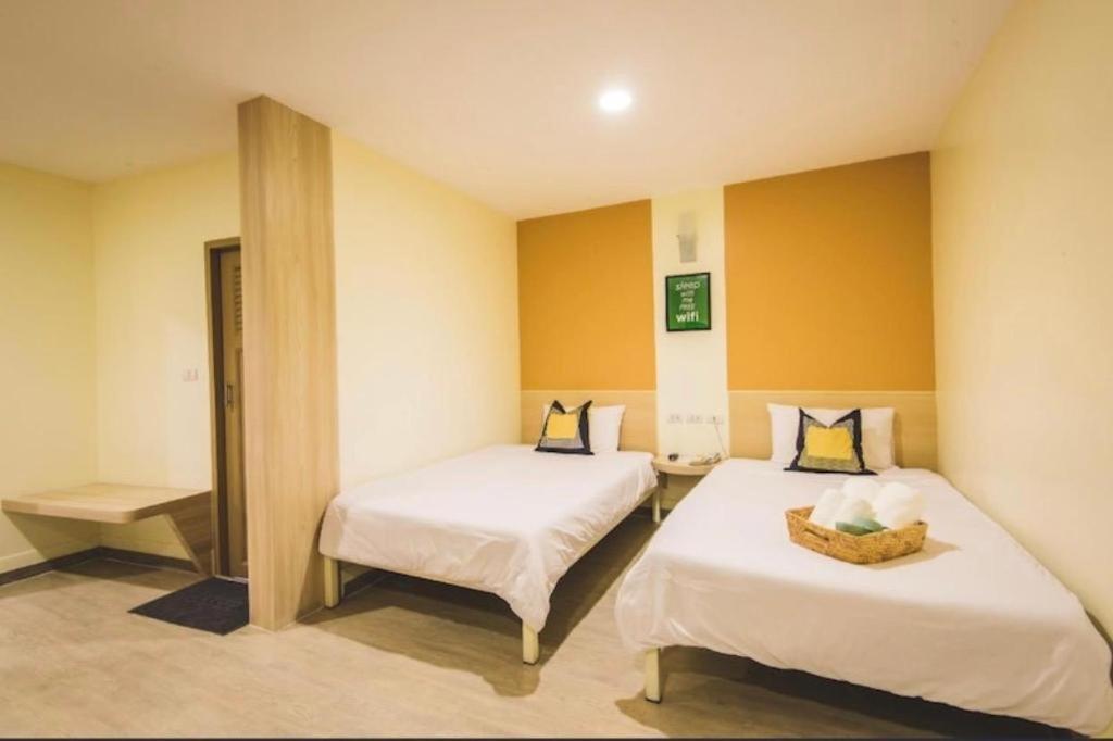 New Suanmali hotel Bangkok Bagian luar foto