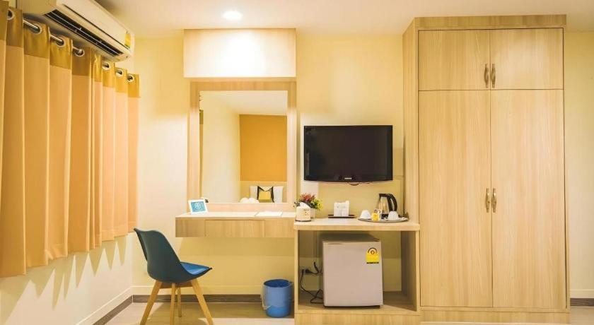 New Suanmali hotel Bangkok Bagian luar foto