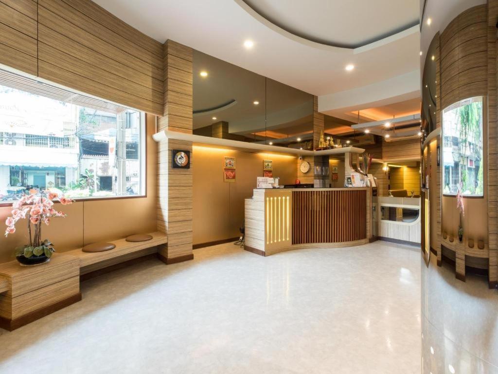 New Suanmali hotel Bangkok Bagian luar foto