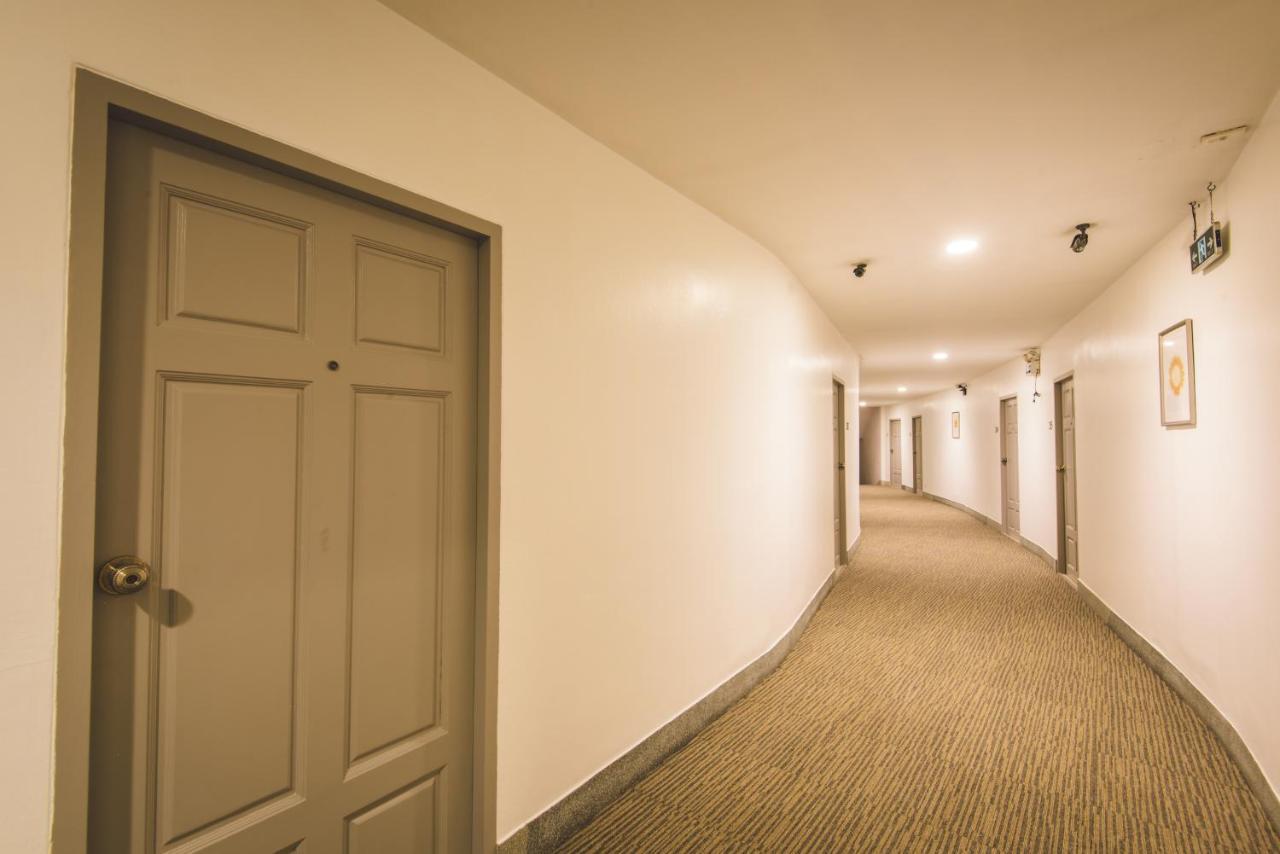 New Suanmali hotel Bangkok Bagian luar foto